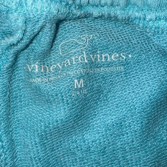 Vineyard Vines Scallop Hem Athletic Shorts - Picture 5 of 5